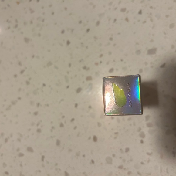 Fenty Beauty Gloss Bomb Ice Cooling Lip Luminizer - Limited Edition - Picture 5 of 5